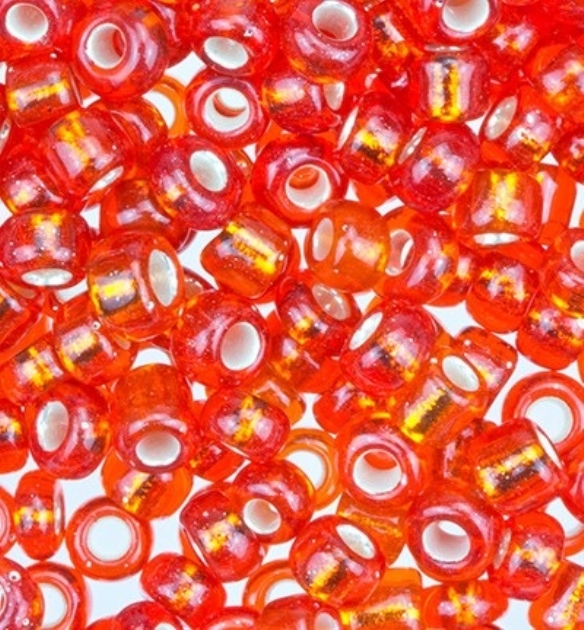 OUTLET Glazen kraaltjes/borduurkraaltjes/rocailles, transparant met zilverkern, 3 mm (8/0), 6 gram , rood kopen?