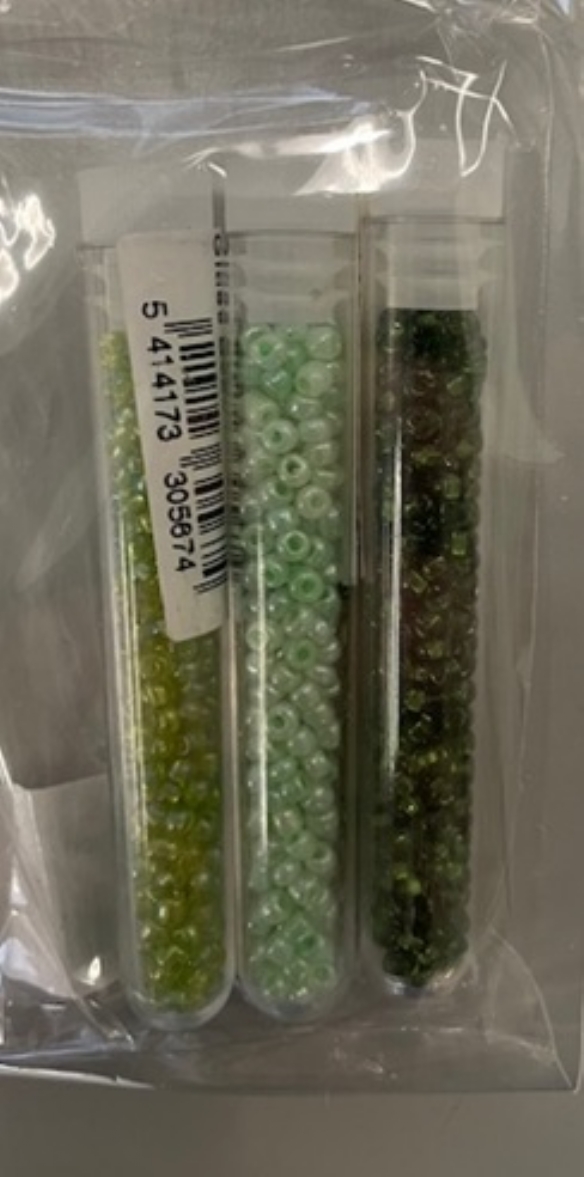 OUTLET Glazen kraaltjes/borduurkraaltjes/rocailles  groen mix, 3mm 8/0, 3 x 6gr kopen?